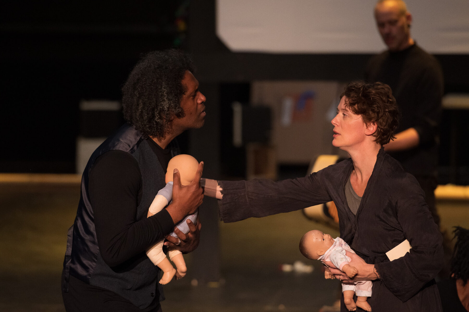 Lindsay Smiling and Krista Apple during a November 2021 workshop. Photo by Johanna Austin